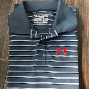 Boys Under Armour golf shirt Sm